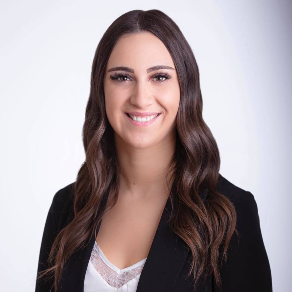 Meet your Posher, Pascale